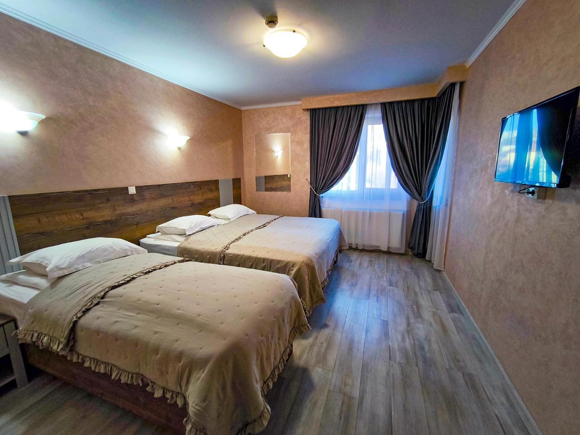 Hotel Dorobanti Iasi Exterior photo